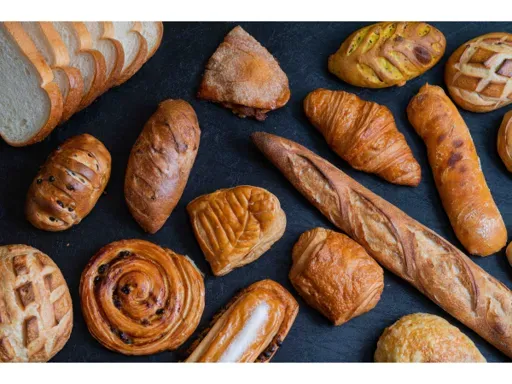 JALカードでのお支払でマイルが2倍たまります。