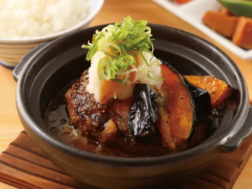 たっぷり野菜の和風おろしハンバーグ定食