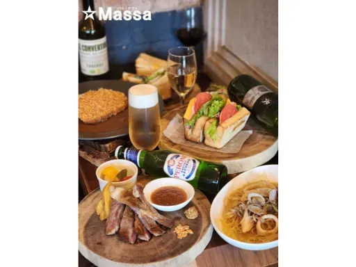 ランチもお得にドリンク¥330でセットにできます