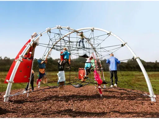 屋外あそびのゾーン