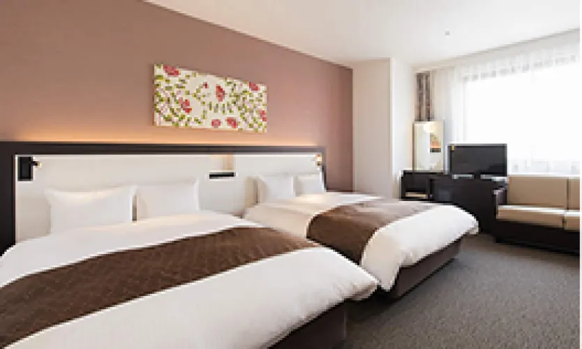 深夜・早朝便にはホテルを