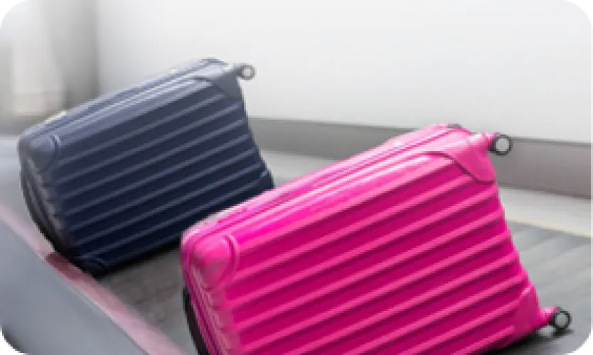 重い荷物は、ホテルへ配送。